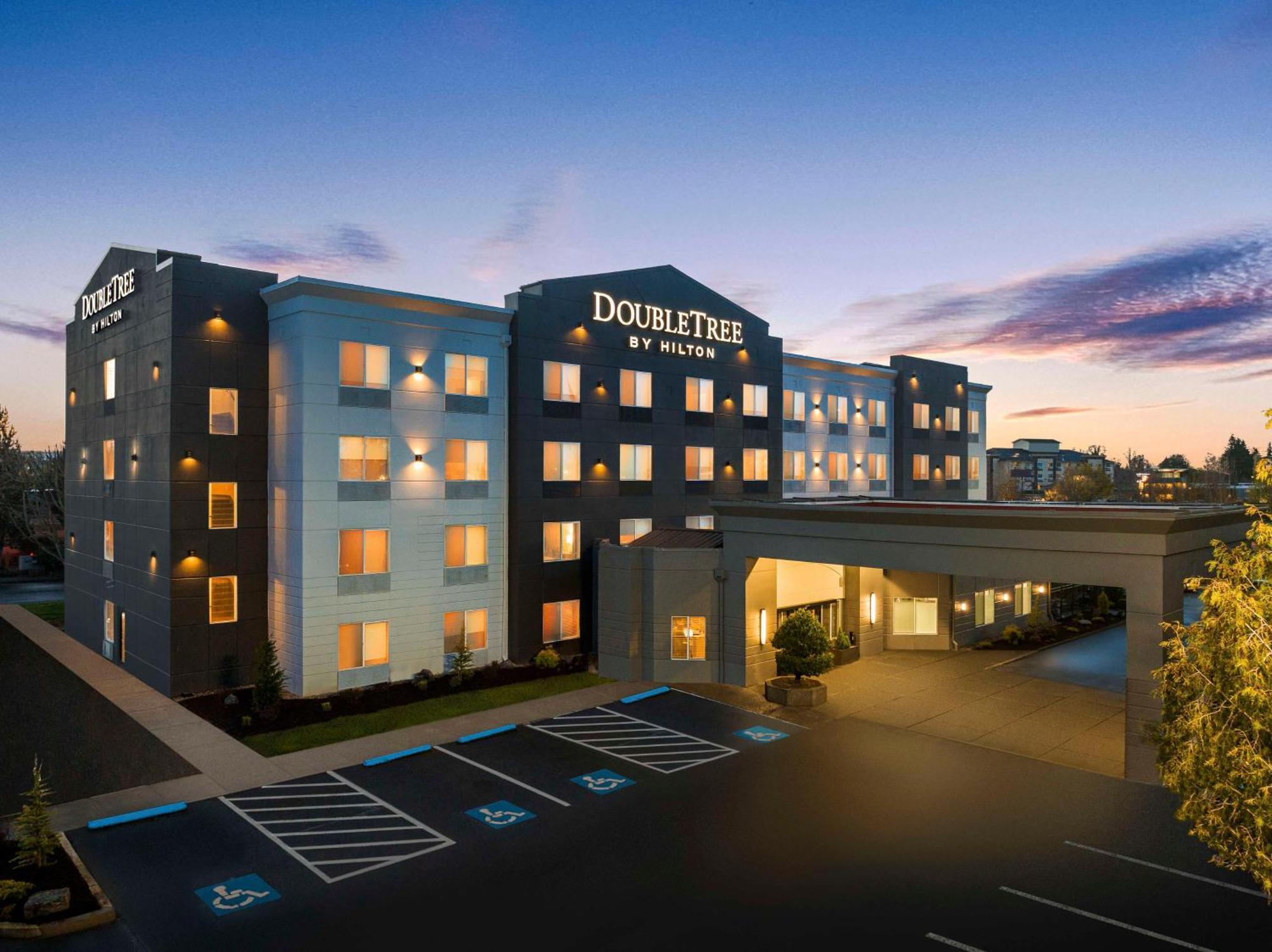 Hotel Doubletree By Hilton North Salem Exterior foto